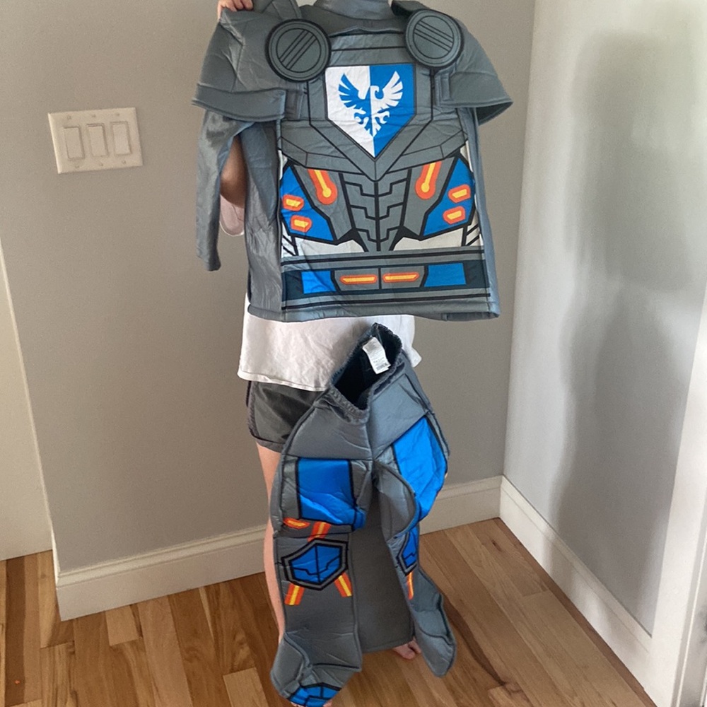 LEGO Nexo Knight small 4-6 Halloween costume 2 pc set